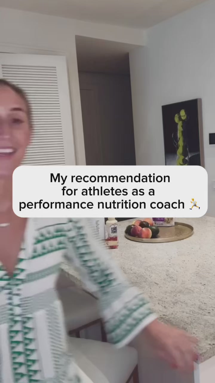 Load video: Kylie — a registered dietician, performance nutrition coach, and former D1 athlete — talks about why she keeps Jen’s Café Bars in her bag.